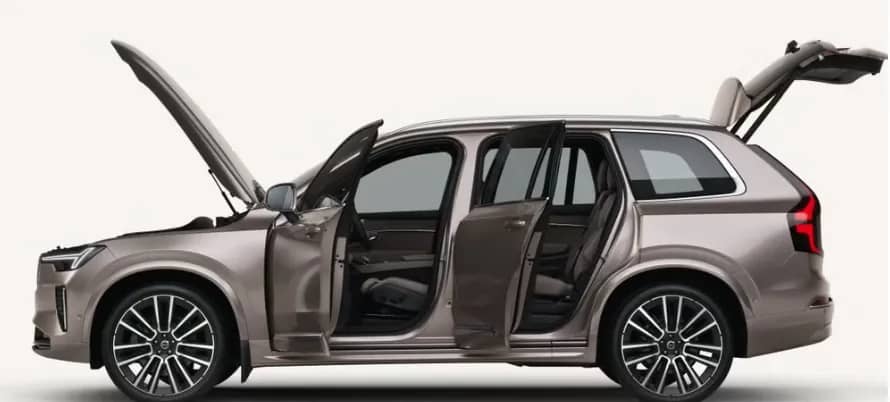 Power Operated Tailgate & Wide-Opening Doors
