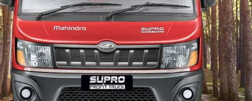 Signature Mahindra Grille