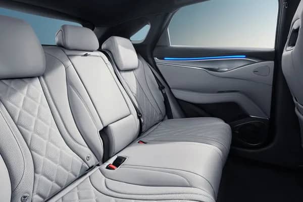 Premium Nappa Leather Seats