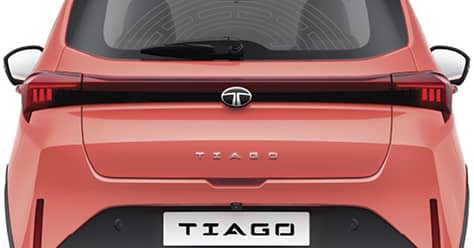 Halo Lightbar Connected Tail Lamps