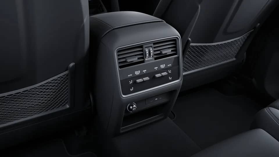 Four-Zone Automatic Climate Control