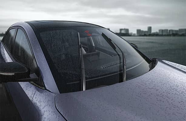 Rain sensing Wiper