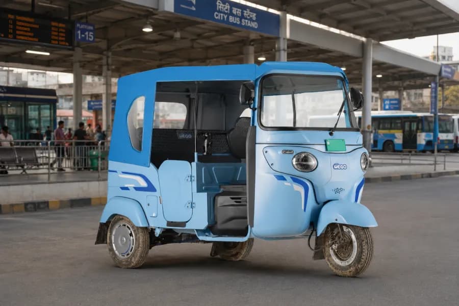 Bajaj Wego P50 EV Photo View