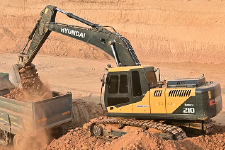 Hyundai R210 Smart X Plus Side View