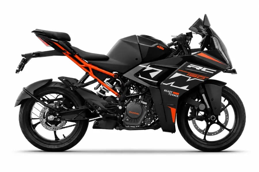 KTM RC 160 Black color
