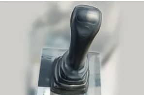 Smooth bucket and arm control with pilot lever