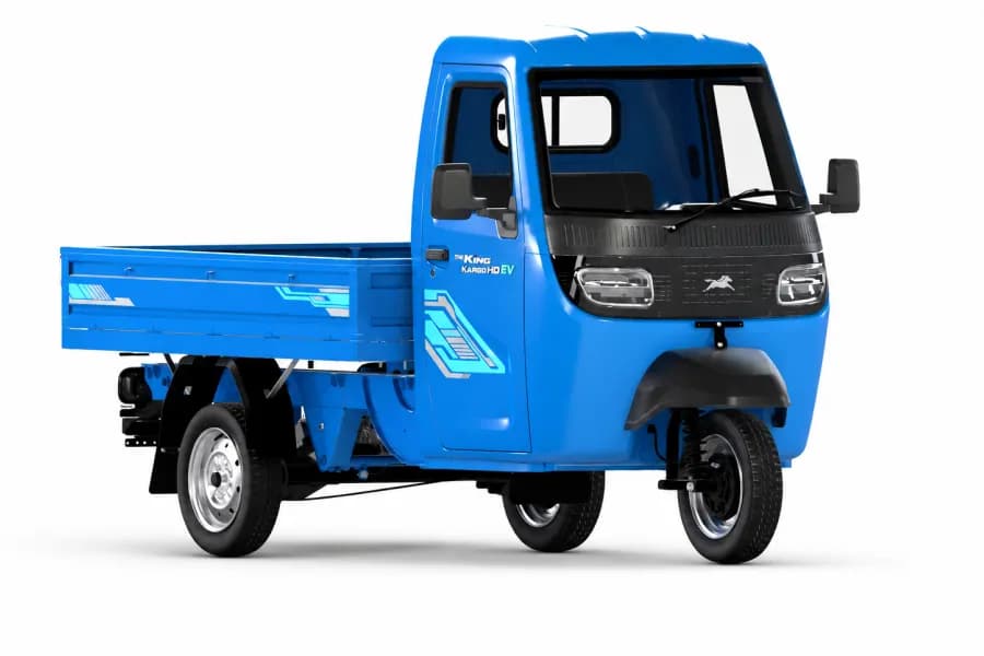 TVS King Kargo HD EV Sky Blue color