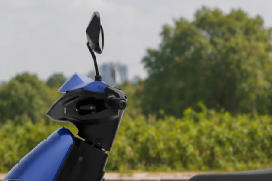 Vida VX2 Plus Handle and Mirror View