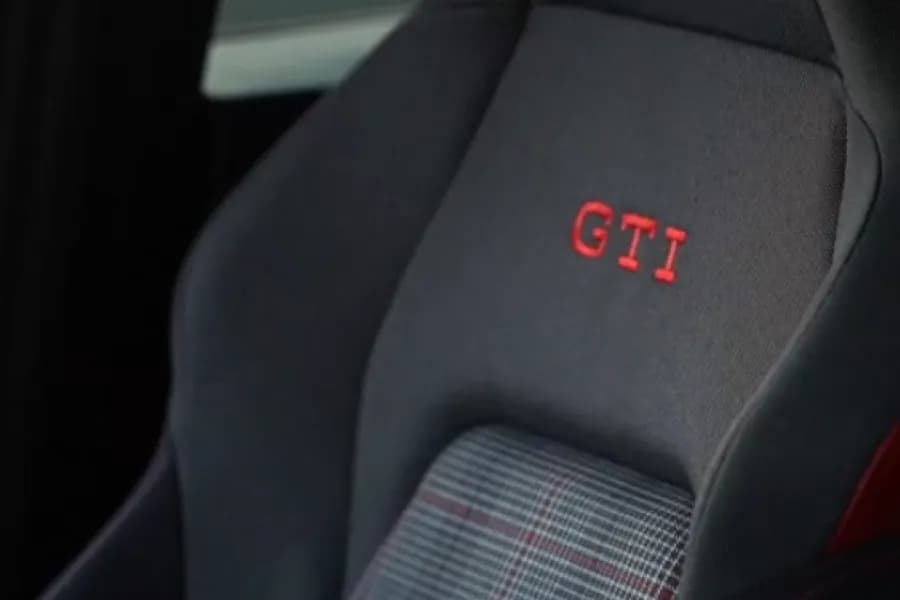 Volkswagen Golf GTI Logo & Upholstery