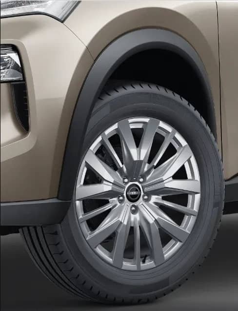 Diamond Cut Alloy Wheels