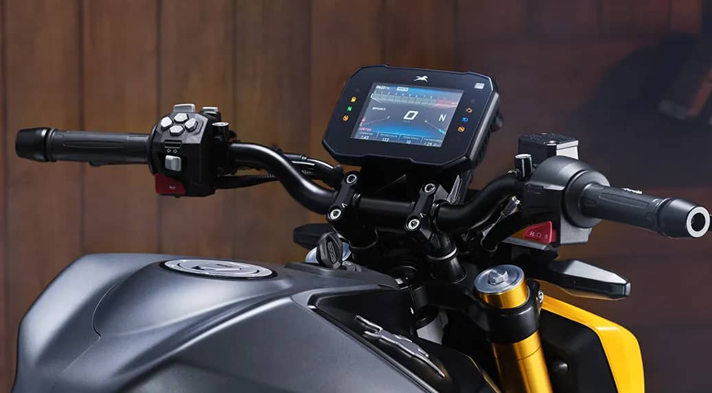 Sporty Steel Tapered Handlebars