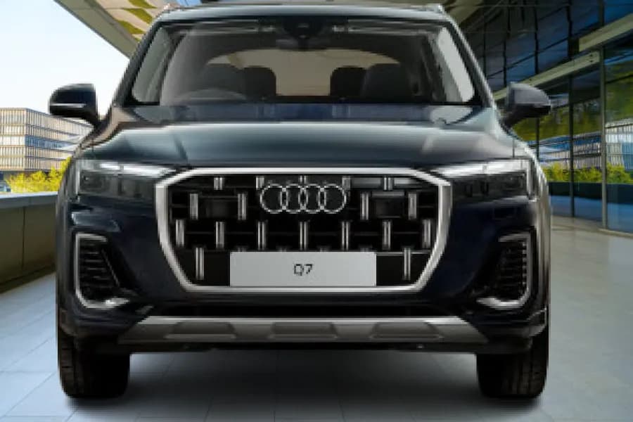 Audi Q7 Front Grille View