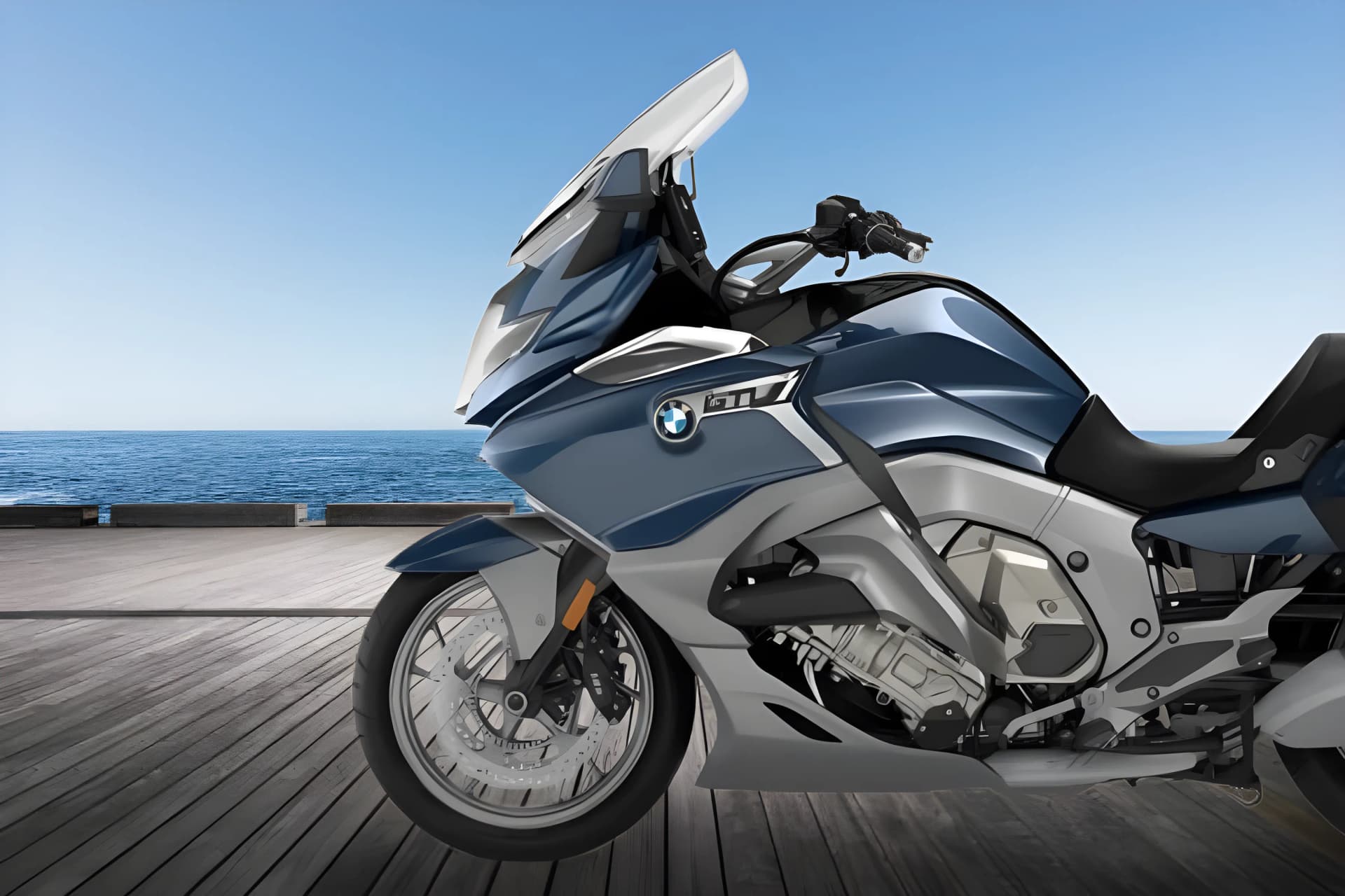 BMW K1600 GTL Engine View