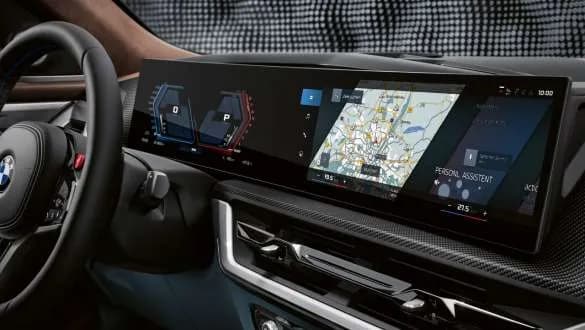 BMW XM Touch Screen View