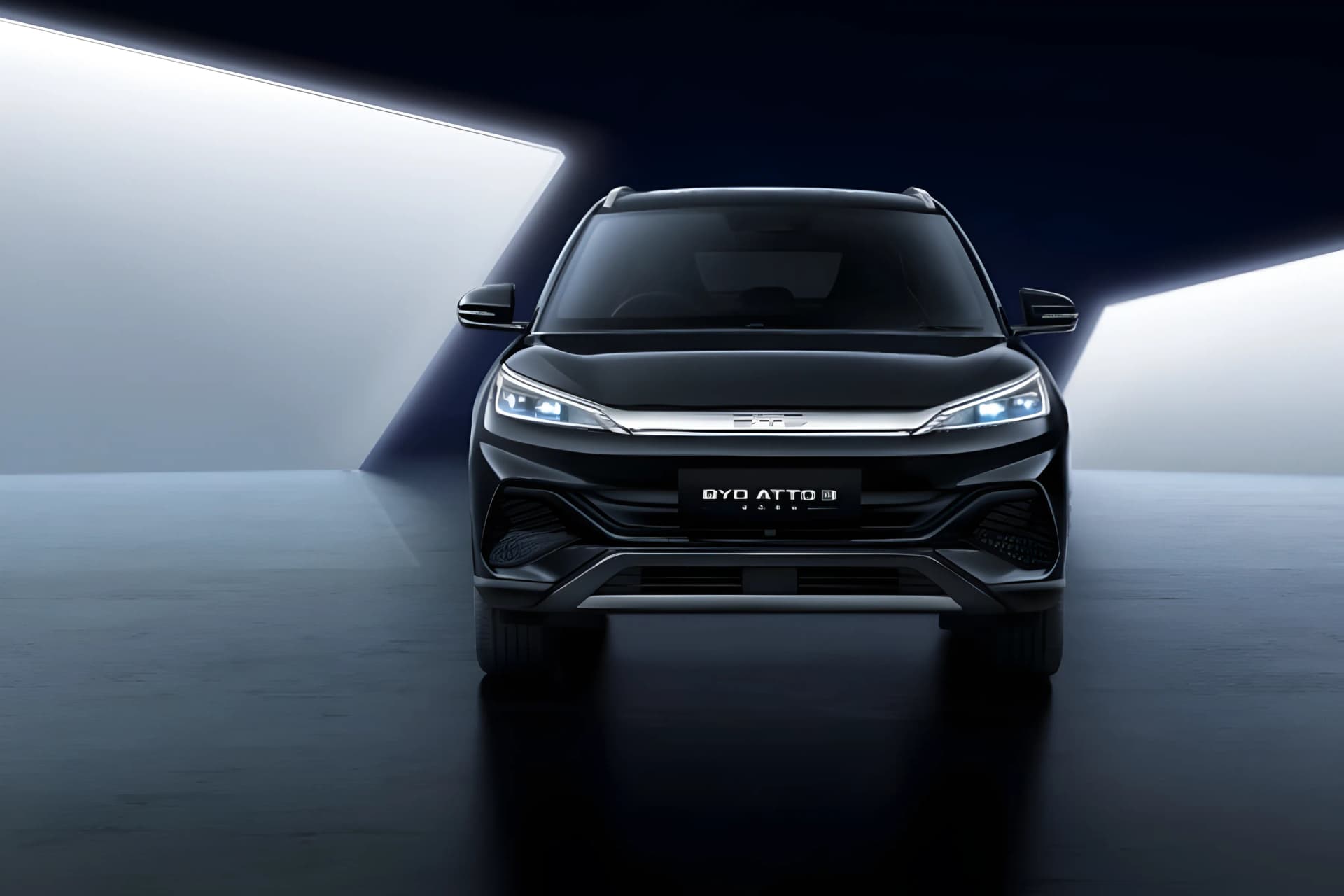 BYD Atto3 EV Front View