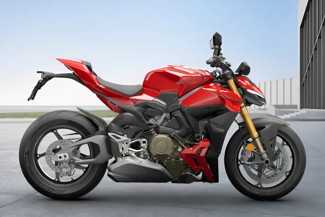Ducati Streetfighter V4 Right Side View