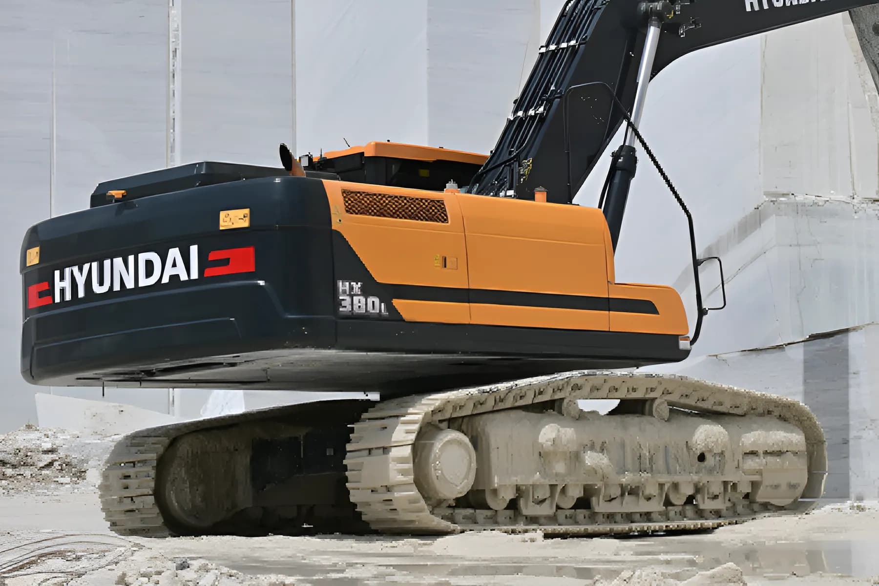 Hyundai HX 380L Counterweight View