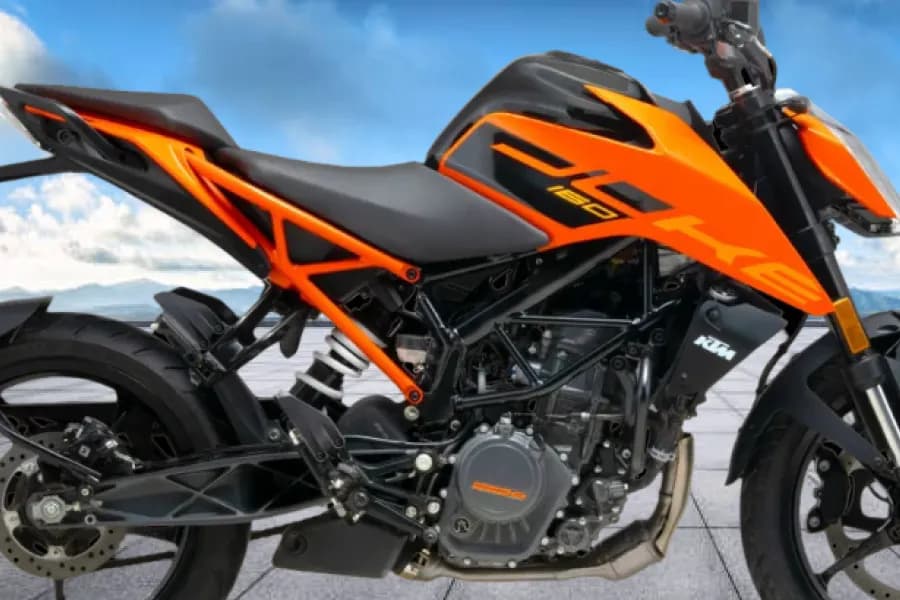 KTM 160 Duke Seat View