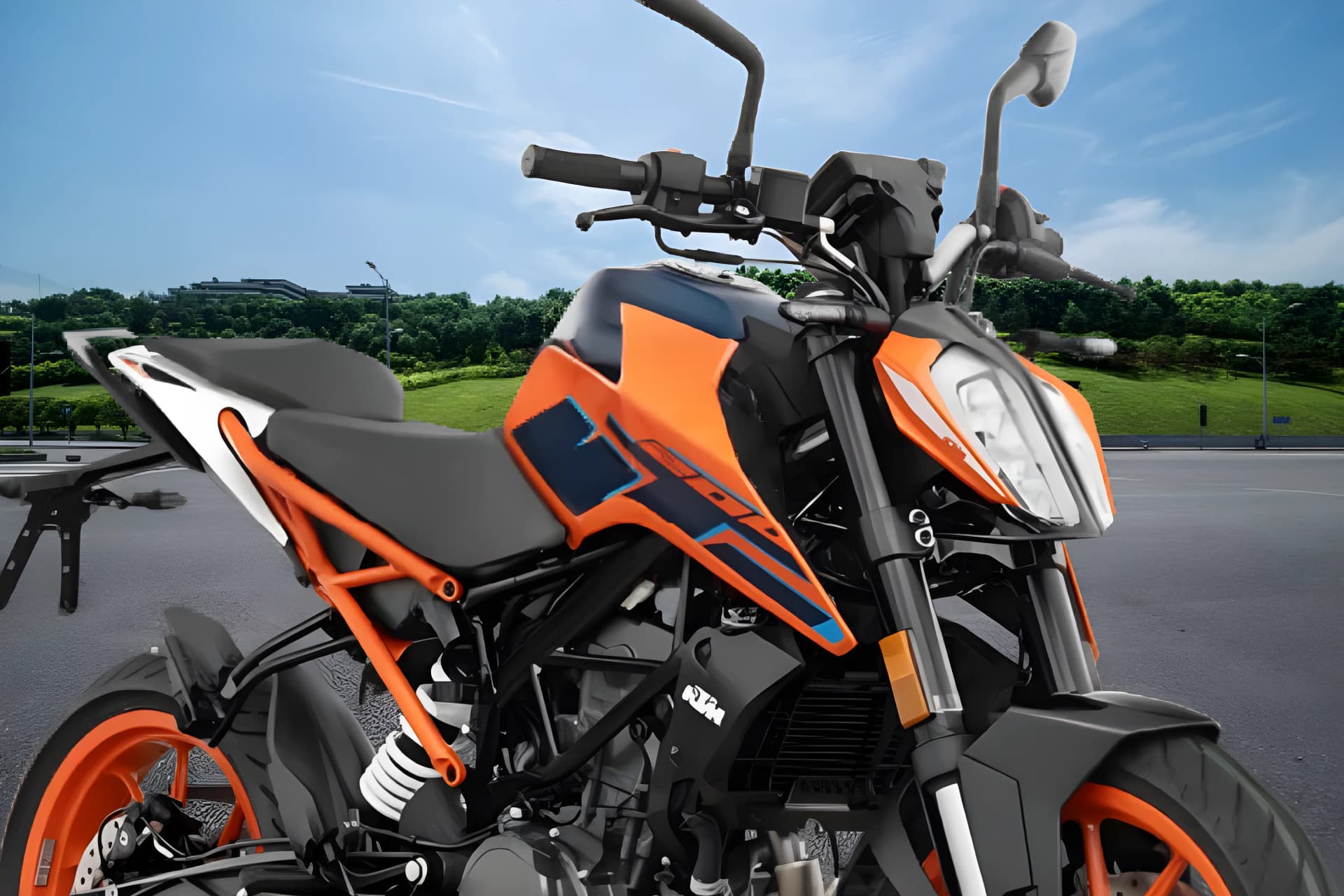 KTM 160 Duke Fuel Tank View