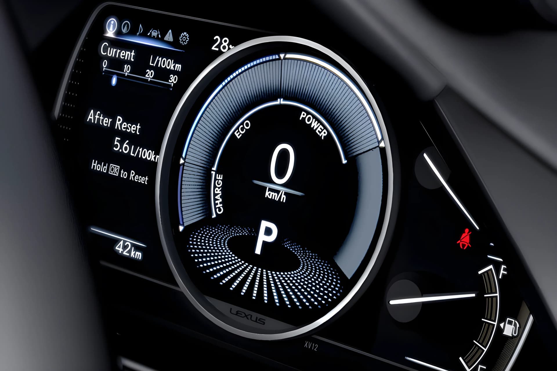 Lexus ES Cluster View