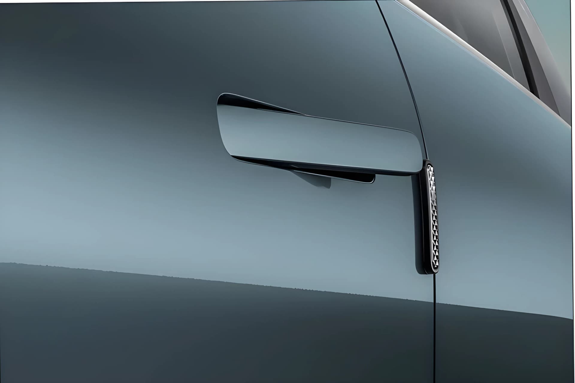 MG Windsor EV Door Handle View