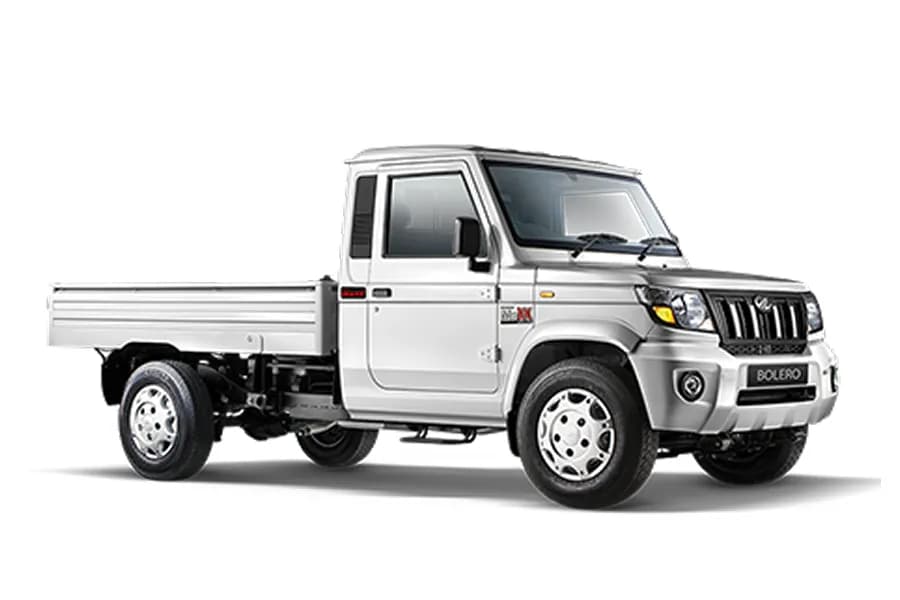 Mahindra Maxx City White color
