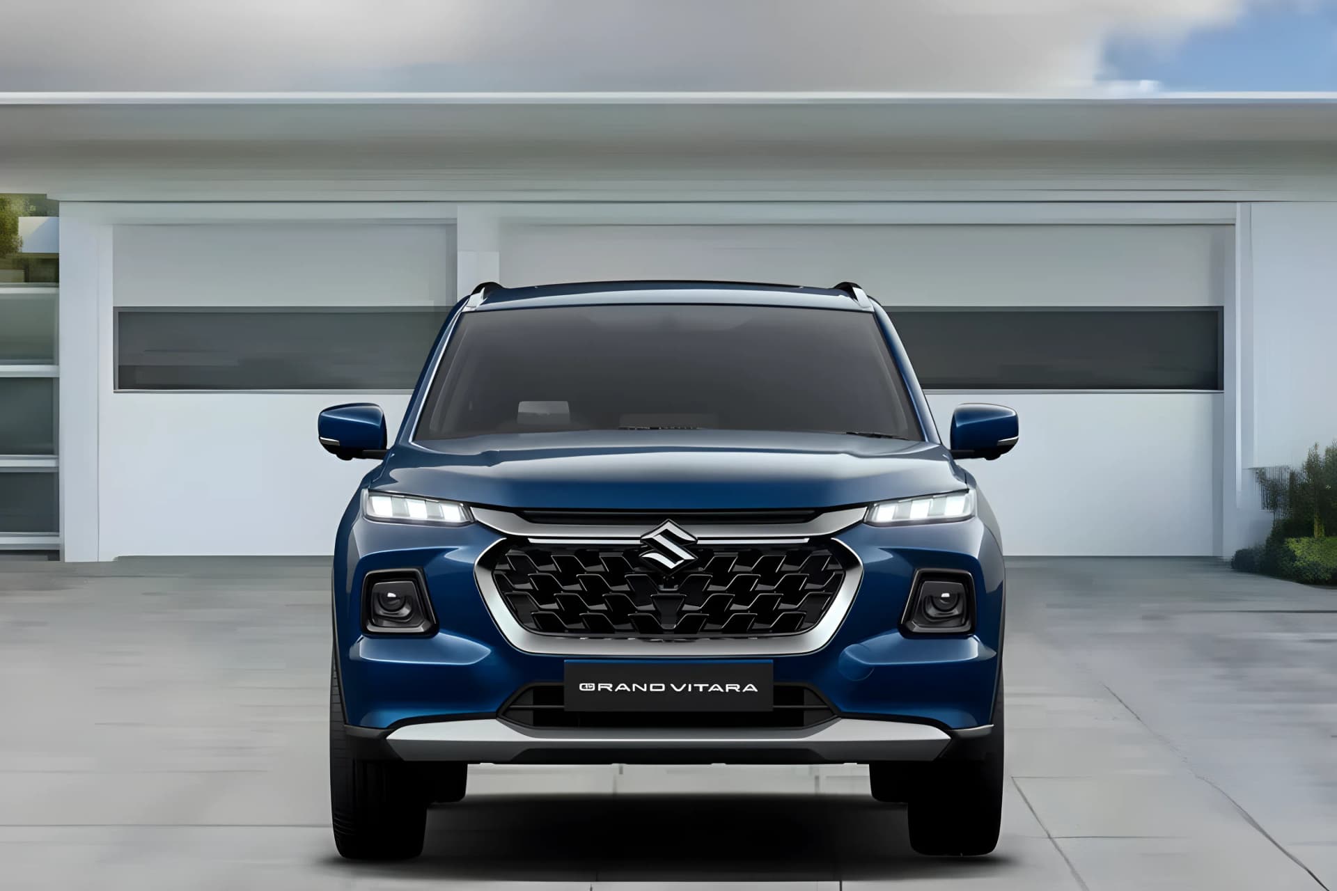 Maruti Suzuki Grand Vitara Front View