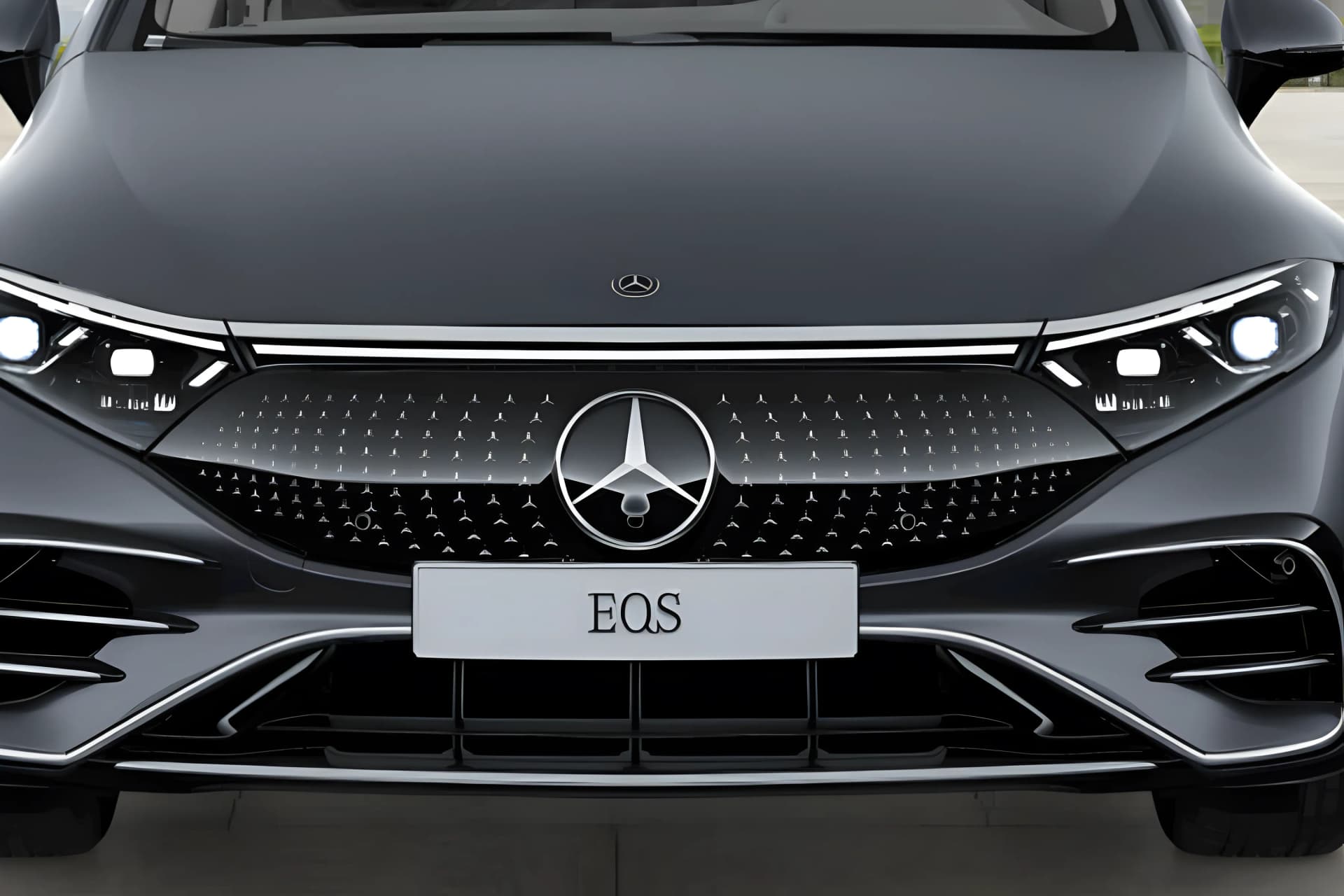Mercedes Benz EQS Electric Front Grill View