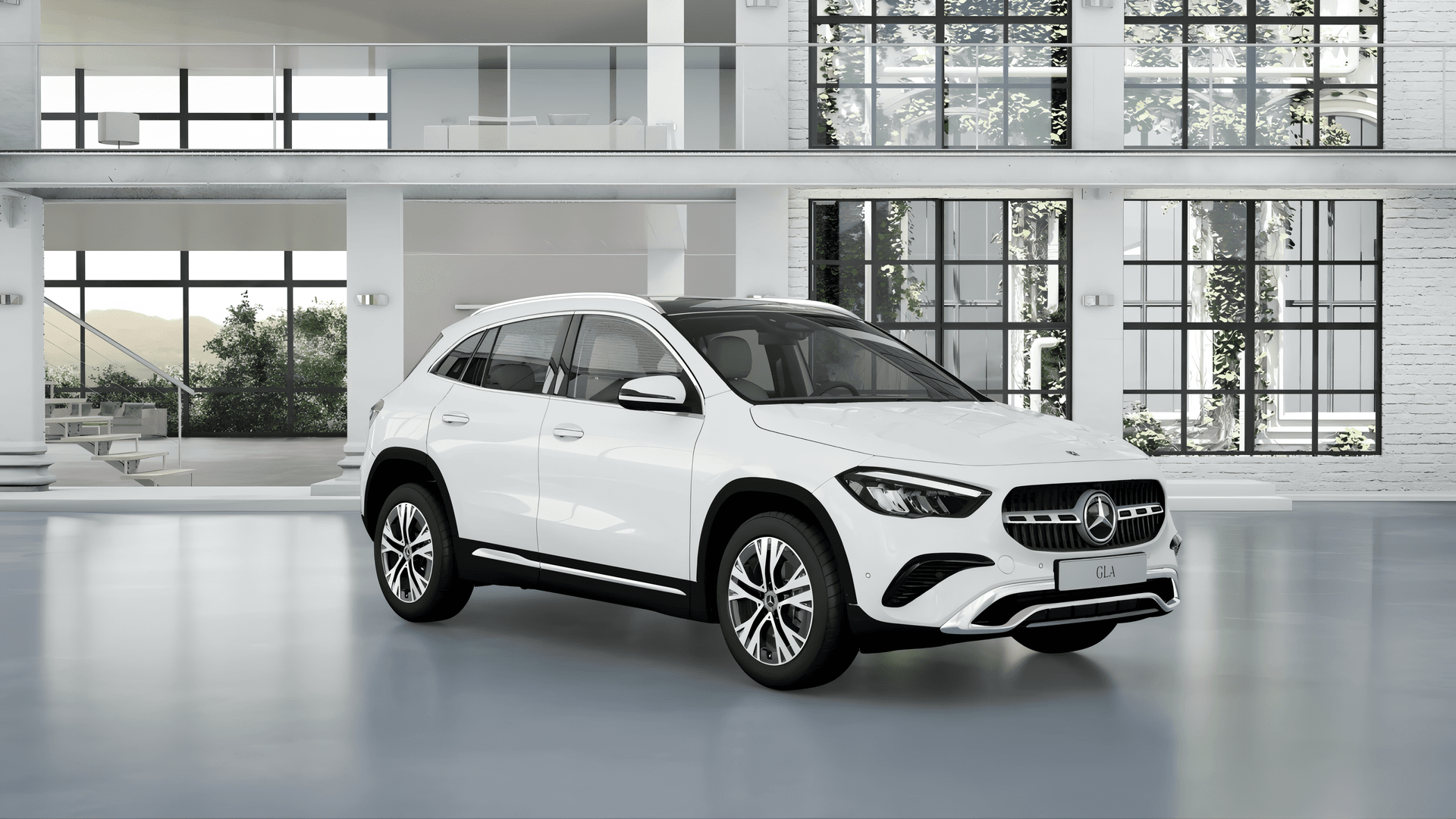 Mercedes Benz GLA Front Right View