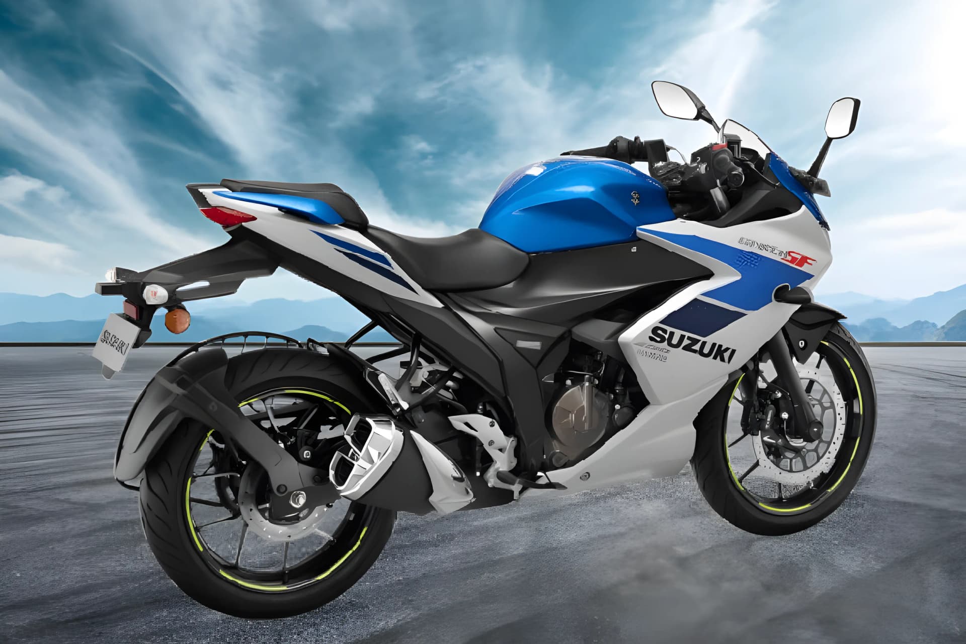 Suzuki Gixxer SF 250 Rear Right View