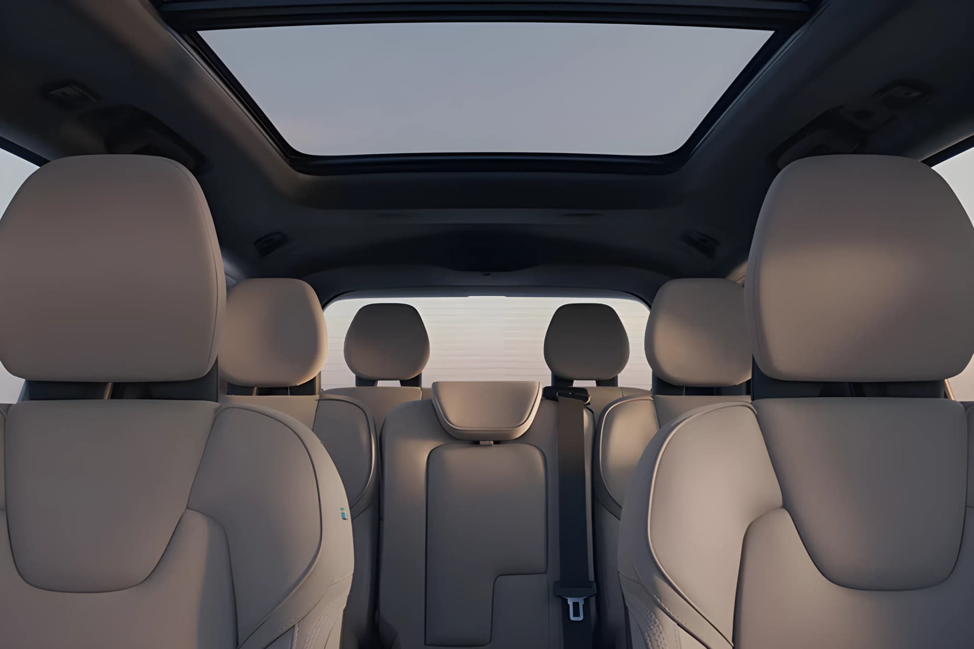 Volvo XC 90 Seat Headrest View