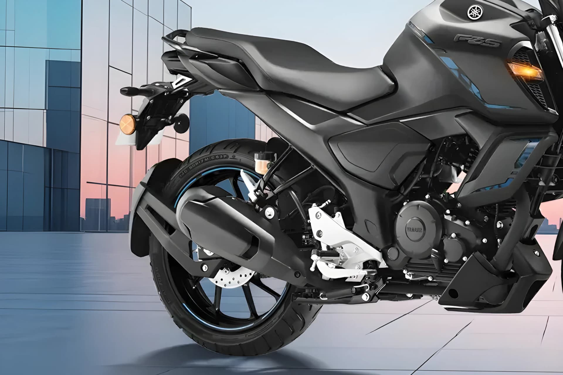 Yamaha FZ S FI Silencer & Seat View