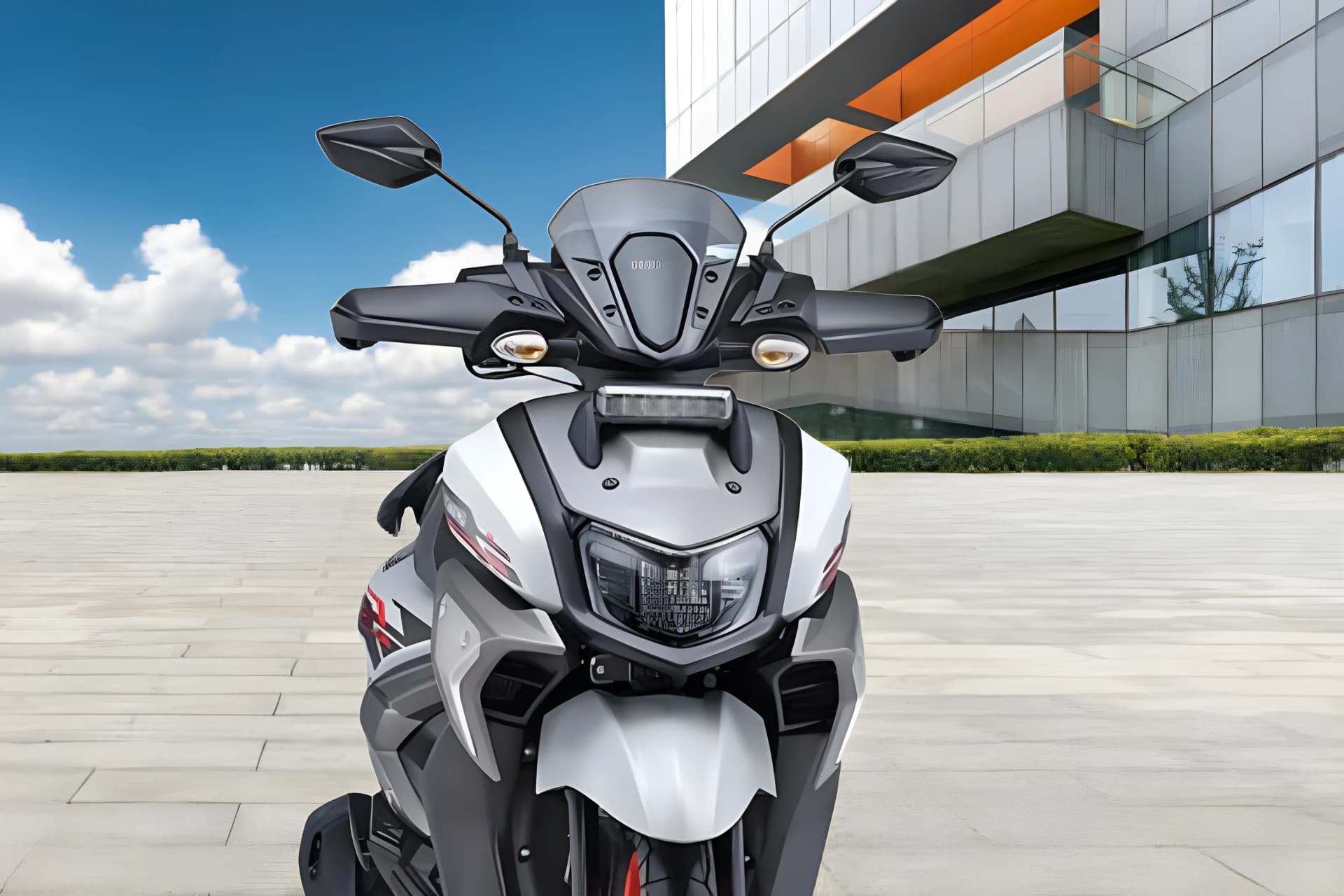 Yamaha Ray ZR 125 Fi Street Rally Front Headlight View